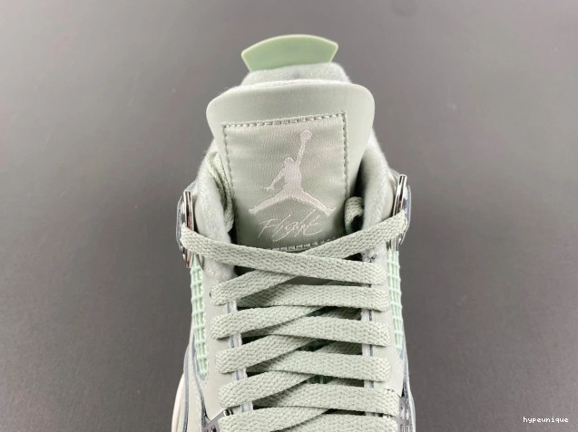 HYPE Jordan (W) 4 Seafoam Air HV0823-003 0816